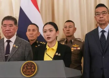 Thai PM in Hot Water Over Cozy Chat With Cambodia’s Former Strongman - Sakchai Lalit/AP