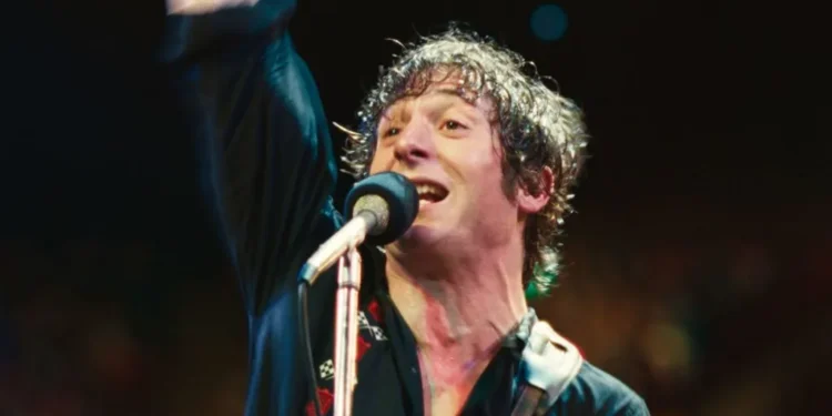 'Deliver Me From Nowhere': Jeremy Allen White Brings Bruce Springsteen to the Big Screen - Disney