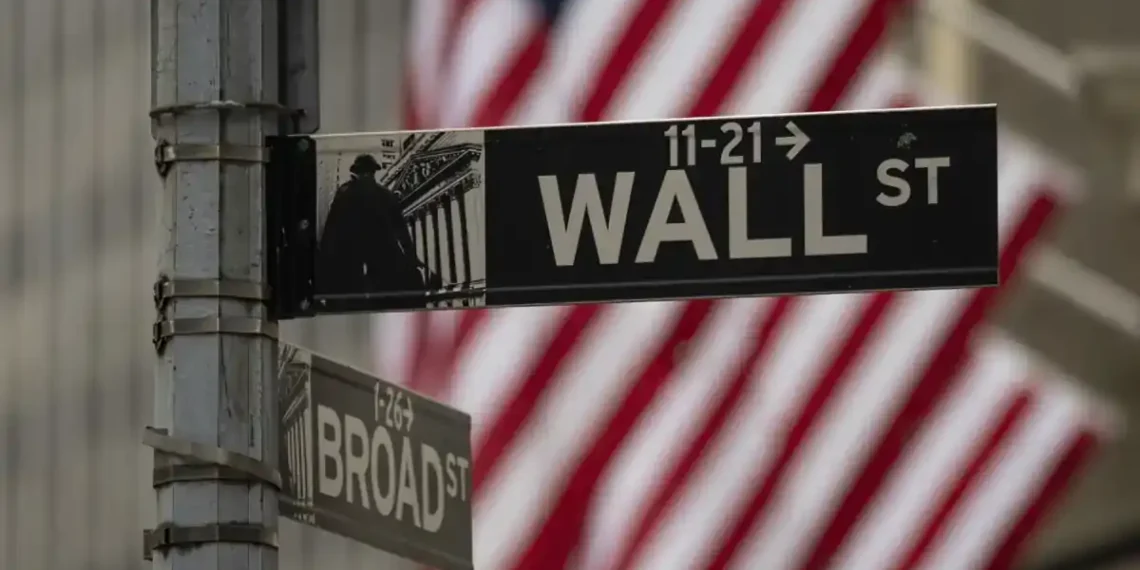 Powell’s Wait-and-See Approach Lifts Global Stocks - AP Photo/Yuki Iwamura