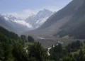 Climate Wake-Up Call: What Switzerland’s Glaciers Are Telling Us - AP Photo/Matthias Schrader
