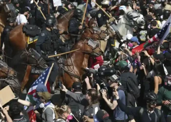 Nationwide ‘No Kings’ March Sends Powerful Message to Trump and Allies - AP Photo/Ethan Swope