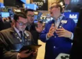 U.S. Stocks Slide Slightly as Oil Prices and Global Risks Rise - AP Photo/Richard Drew