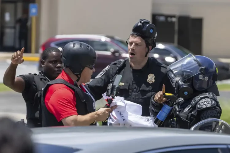 Atlanta Immigration Journalist Faces Deportation After Police Arrest - Arvin Temkar/Atlanta Journal-Constitution via AP