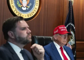 New Situation Room, Familiar Drama: Trump Greenlights Iran Attack - The White House vi AP