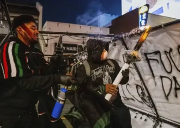 Craigslist Job Post Was for a Podcast Stunt — Not Proof of Fake Protests - AP Photo/Ethan Swope