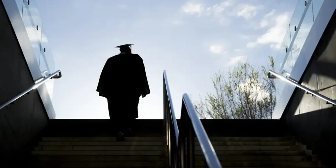 From Caps to Crises: Why Graduates Are Struggling to Get Hired - Aaron Hawkins/iStockphoto/Getty Images