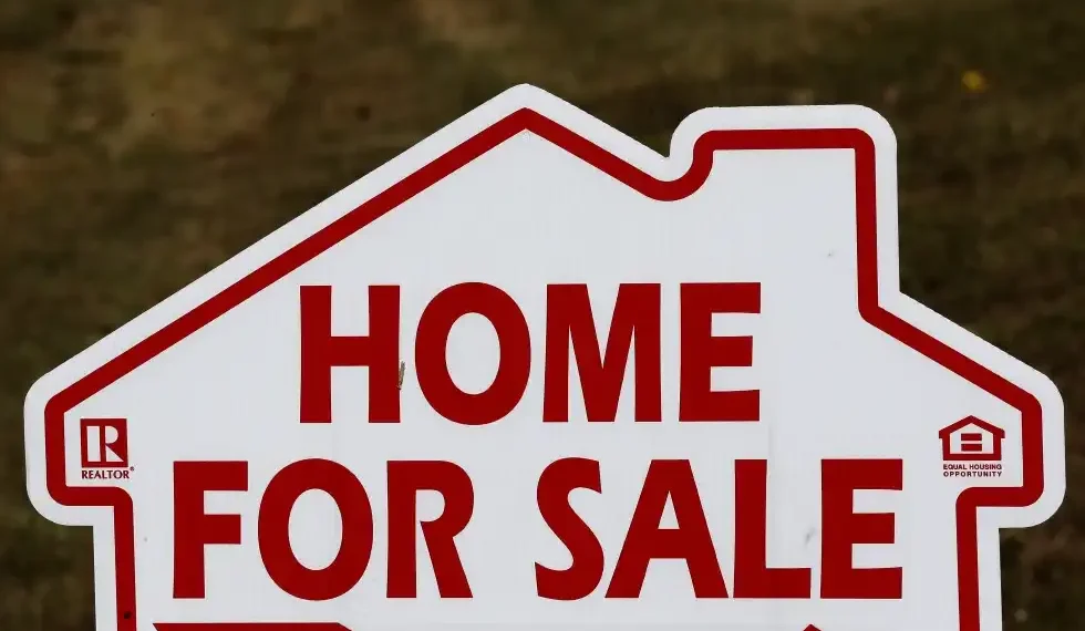 Zillow's "Ban" Under Fire: Lawsuit Alleges Monopoly Abuse - AP Photo/Gerry Broome, File