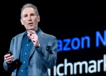 How AI Hype Helps CEOs Cut Jobs and Dodge Blame - Noah Berger/Getty Images