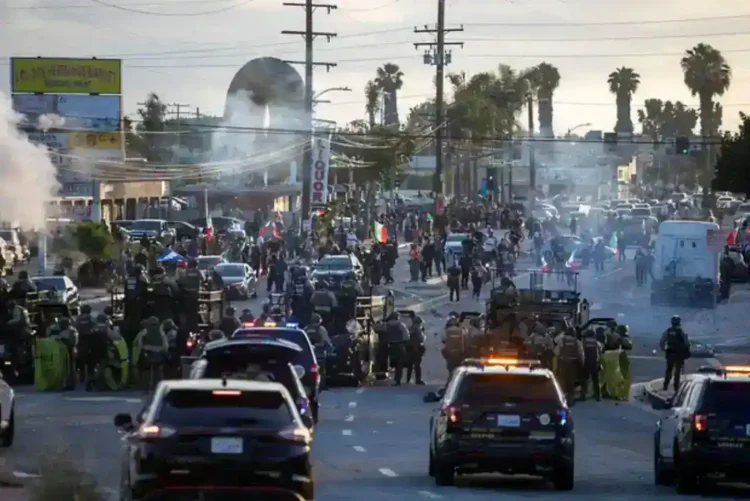 National Guard Sent to Los Angeles as Protests Erupt Over ICE Operations - RINGO CHIU/AFP via Getty Images