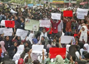 32 Dead in Dhaka School Plane Crash: Bangladesh Students Protest Over Safety - AP video shot by Al Emrun Garjon and Abdul Goni