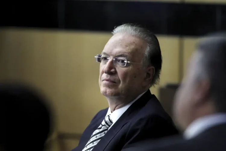 Roy Black Dies at 80: The Lawyer Behind America’s Most Famous Acquittals - Lannis Waters/ The Palm Beach Post, Pool, file