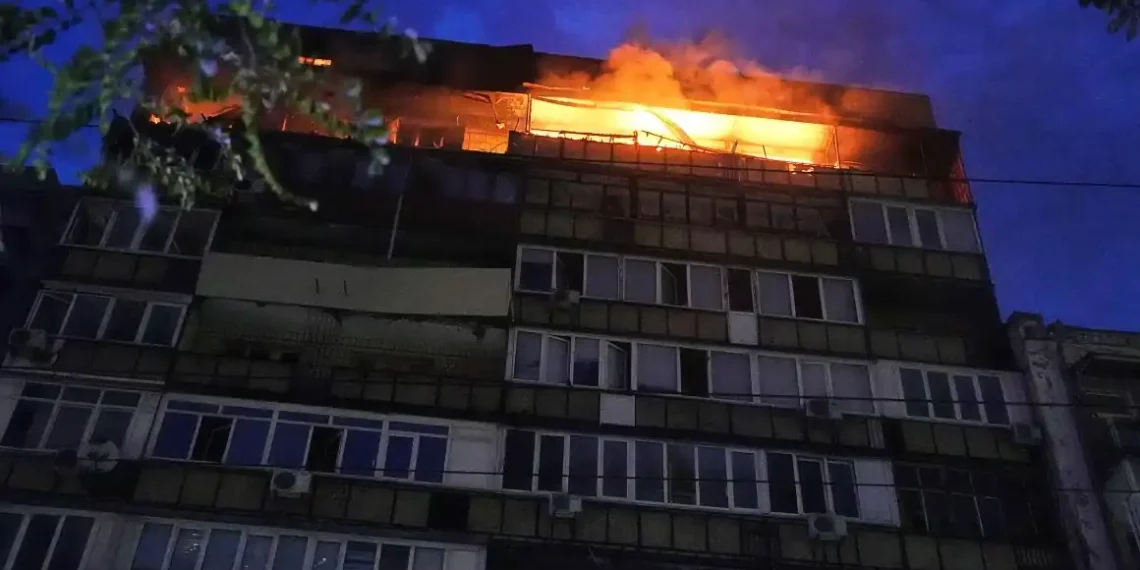 Russia Bombards Kyiv Again: Civilian Targets Hit, Peace Talks Stalled - Efrem Lukatsky/AP