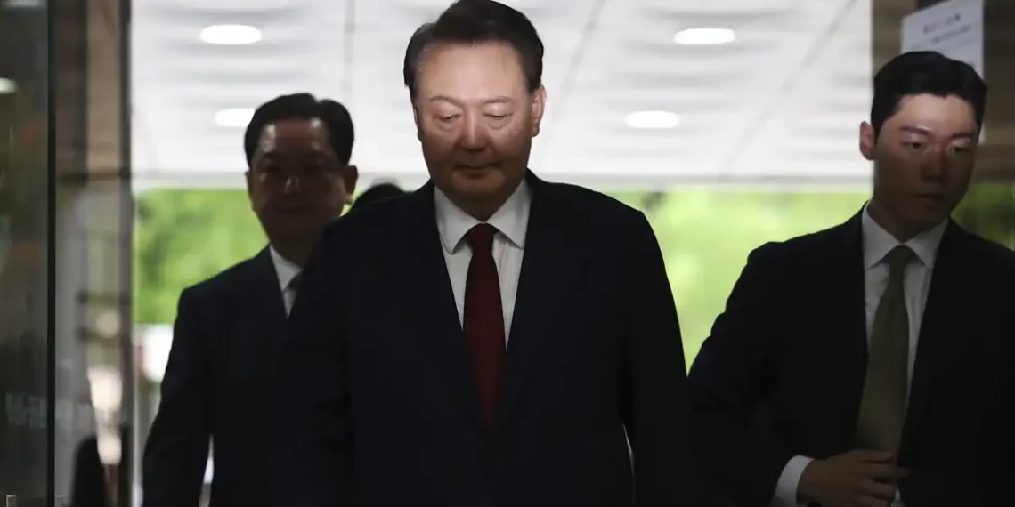 Ex-President Yoon Suk Yeol Detained Again in Expanding Martial Law Investigation - Kim Hong-Ji/Pool Photo via AP