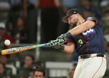 Cal Raleigh Outslugs Junior Caminero to Win Historic 2025 Home Run Derby - Brynn Anderson / AP Photo