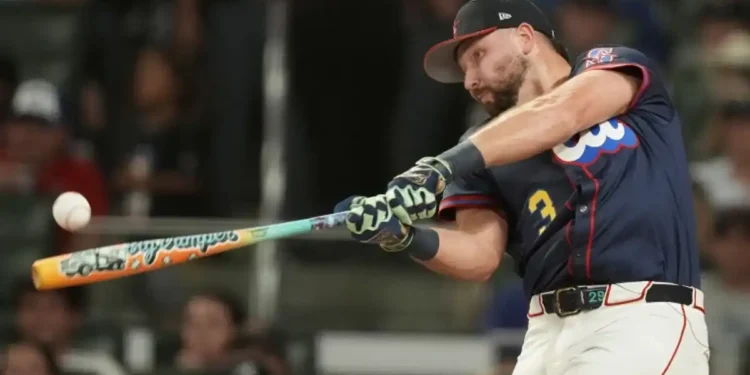 Cal Raleigh Outslugs Junior Caminero to Win Historic 2025 Home Run Derby - Brynn Anderson / AP Photo