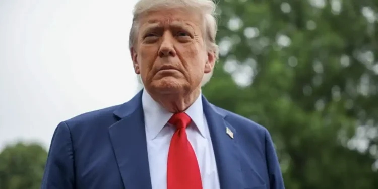 Trump Targets Wall Street Journal in Legal Threat Over Epstein Story - Tasos Katopodis/Getty Images