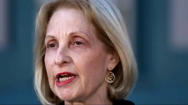 Australian Government Considers Media and Visa Reforms to Curb Antisemitism - David Gray/AFP/Getty Images