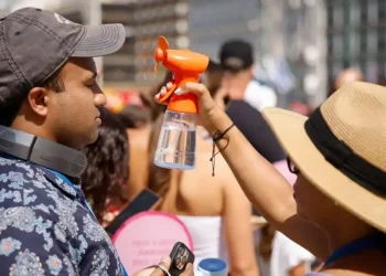 How to Stay Safe During Mediterranean Heatwaves: Expert Travel Tips for Summer 2025 - Alarmy