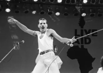 Queen Wasn’t Even Sure They Belonged at Live Aid—Then Blew Everyone Away - Kent Gavin/Daily Mirror/Mirrorpix via Getty Images