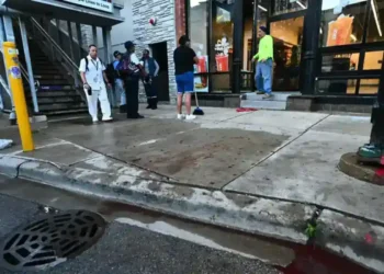 Mass Shooting Outside Chicago’s Artis Restaurant Leaves Multiple Dead, Dozens Injured - Credit: Colin Boyle/Block Club Chicago