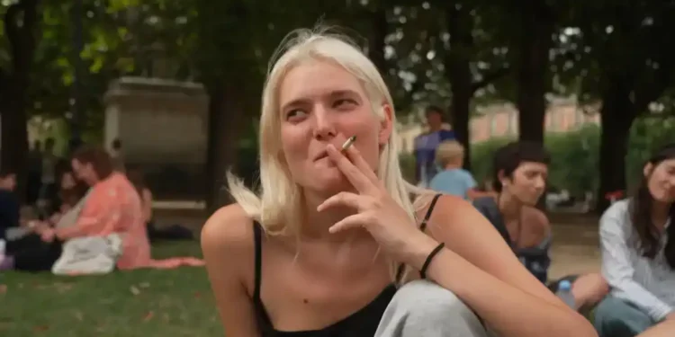 France Launches Bold Plan to Create a Tobacco-Free Generation - Mark Esplin/CNN