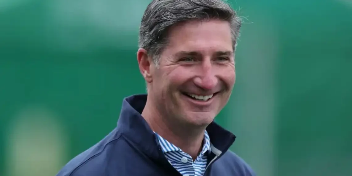 CEO Pay at Starbucks Sparks Outrage: AFL-CIO Report Reveals Massive Income Gap - Michael Reaves/Getty Images