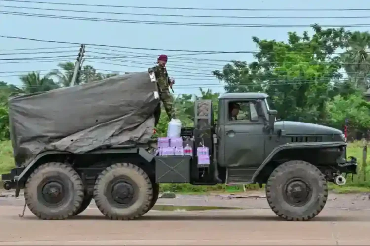 Cambodia and Thailand hold urgent Malaysia peace talks after deadly border clashes - Tang Chhin Sothy/AFP/Getty Images