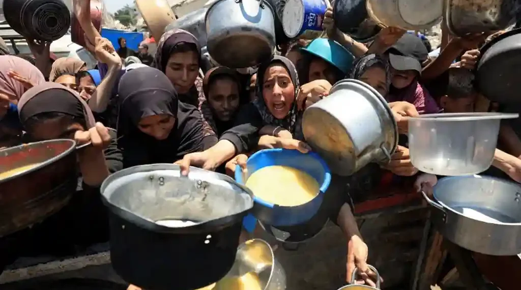 Starvation in Gaza: Will Israel’s Tactical Pause Be Enough to Prevent More Deaths? - Ebrahim Hajjaj/Reuters