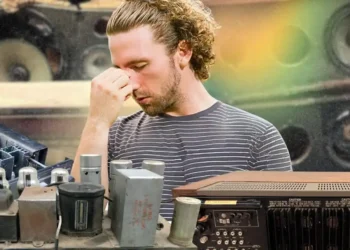 The Hidden Costs of Vintage Hi-Fi: 21 Problems That Come with Classic Sound - Headphonesty