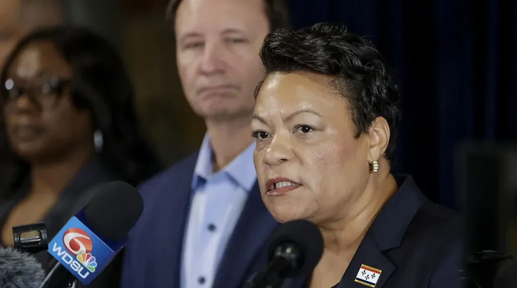 LaToya Cantrell becomes first sitting New Orleans mayor indicted, facing fraud and obstruction charges tied to relationship with bodyguard Vappie. - Scott Threlkeld/The Times-Picayune/The New Orleans Advocate via AP, File