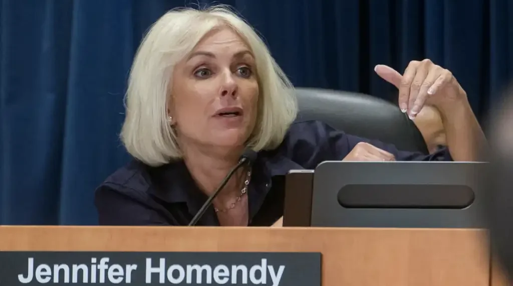 D.C. Air Disaster: Faulty Equipment and Ignored Warnings Exposed in NTSB Hearings - AP Photo/Rod Lamkey, Jr.