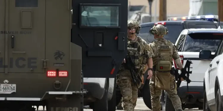 Anaconda, Montana Bar Shooting: Police Search for Ex-Military Suspect After 4 Killed - Joseph Scheller/The Montana Standard via AP