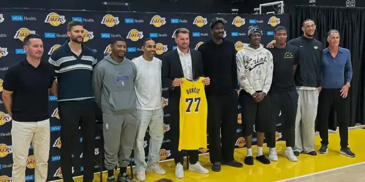 Luka Dončić Commits to Los Angeles Lakers in Long-Term Contract Extension - AP Photo/Greg Beachham