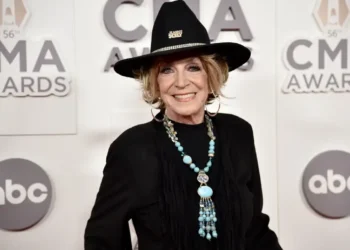 Jeannie Seely Passes Away at 85: Trailblazing Grand Ole Opry Legend - Photo By Evan Agostini/Invasion/AP, File