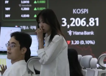 U.S.-China Tariff Truce Nears Expiration, Causing Volatility in Global Stock Markets and Semiconductor Shares - AP Photo/Ahn Young-joon