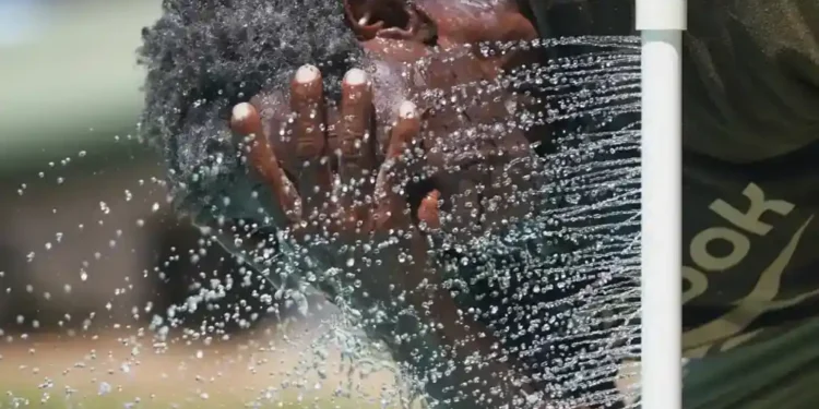 Over 70 Million Americans Face Unprecedented Summer Humidity East of Rockies Amid Rising Climate-Driven Dew Points in 2025 - AP Photo/LM Otero, File