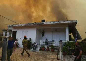 Greece, Spain, Turkey, and Albania Battle Deadly Wildfires as Thousands Evacuate Homes Amid Record Mediterranean Temperatures - AP Photo/Thanassis Stavrakis