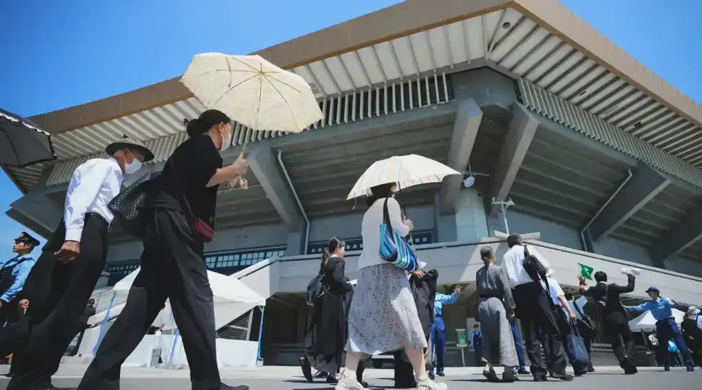 On 80th WWII Surrender - AP Photo/Eugene HoshikoAnniversary, Japan Honors Millions Lost and Urges Commitment to Preserving War Memory for Future Generations