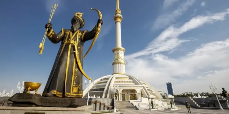 Turkmenistan’s Tourism Future: New Visa Policy Could Change Everything - Aytac Unal/Anadolu Agency/Getty Images