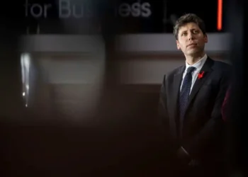 GPT-5 Launch Triggers Global Criticism as Users Report Errors, Dull Responses, and Feature Loss - Nathan Laine/Bloomberg/Getty Images