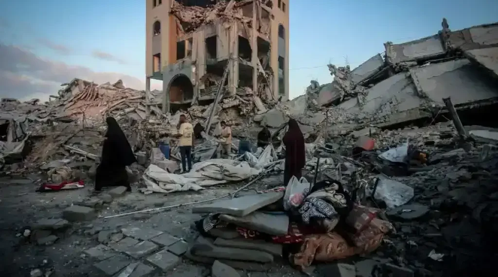 Israeli Military and Government Clash Over Full Gaza Takeover Plan - Saeed M. M. T. Jaras/Anadolu/Getty Images