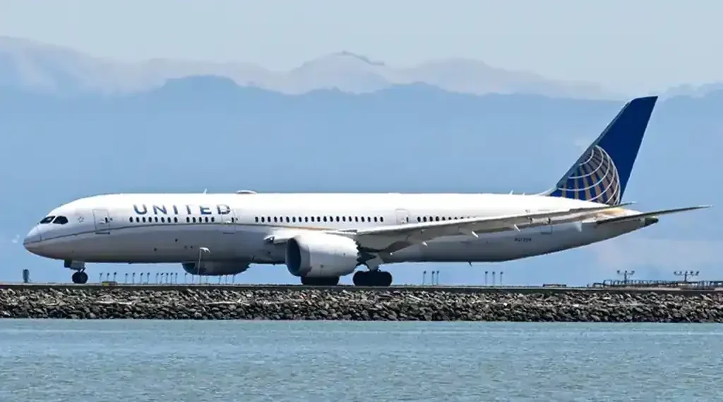 United Airlines Flight Delay: Technology Glitch Halts Operations Across U.S. - Tayfun Coskun/Anadolu via Getty Images / Getty Images