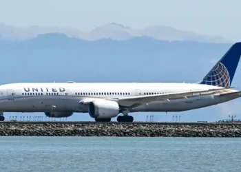 United Airlines Flight Delay: Technology Glitch Halts Operations Across U.S. - Tayfun Coskun/Anadolu via Getty Images / Getty Images