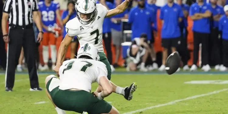 Gramatica redeems missed kick with game-winning field goal as South Florida upsets No. 13 Florida, fueling scrutiny of coach Billy Napier. - AP Photo/John Raoux