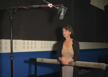 AI voice cloning in Tomb Raider sparks backlash from fans and actors, raising global concerns over creative rights and digital ethics. - AP Photo/Nicolas Carriga