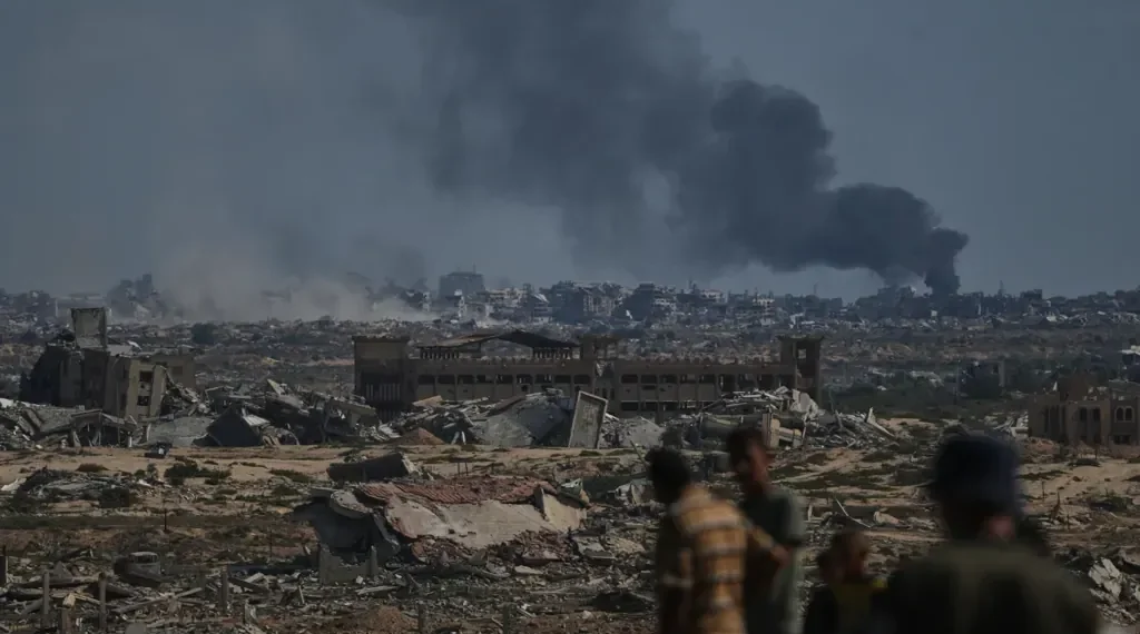 Gaza war talks advance as Hamas agrees to elements of Trump peace plan, including release of hostages and power transfer - AP Photo/Abdel Kareem Hana