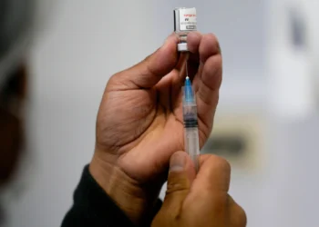 COVID-19 mRNA Vaccines May Boost Cancer Immunotherapy, Study Finds - AP Photo/Juan Karita, File