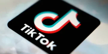 EU Says Meta and TikTok Breached Transparency Rules Under Digital Services Act - AP Photo/Kiichiro Sato, File