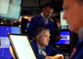 Wall Street Holds Steady as Investors Await Key U.S. Economic Data - AP Photo/Seth Wenig