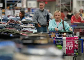 Trump Declares Inflation “Defeated” as Fed Cuts Rates Despite Rising Prices - AP Photo/Charlie Riedel
